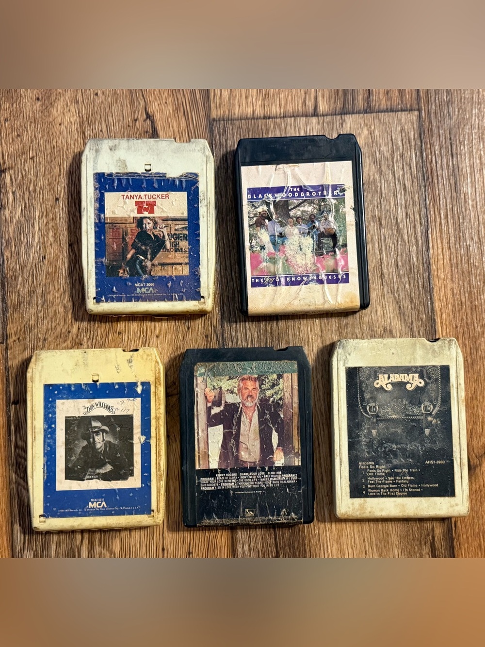 Lot of 5 Vintage 8-Track Tapes - Alabama, Kenny Rogers, Tanya Tucker +